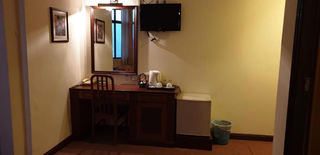 South East Hotel Singapore
